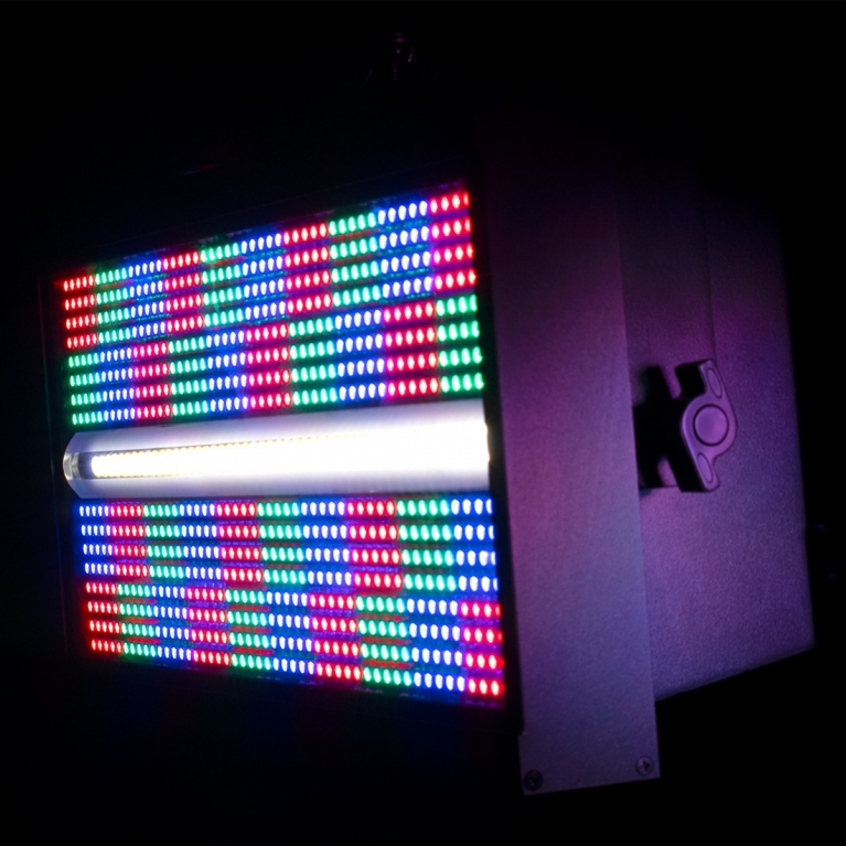 Strobo a led Jolt Panel FX