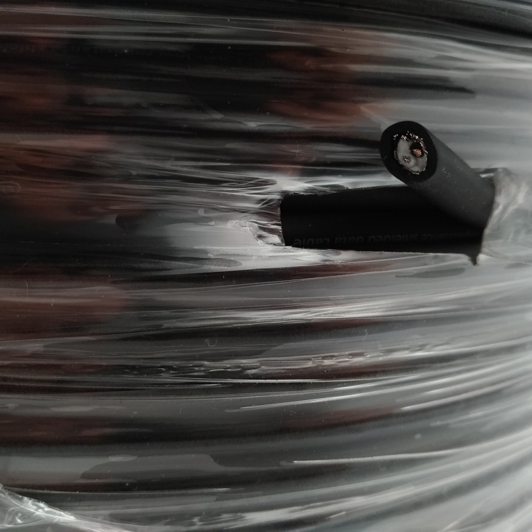 Cavo DMX 3poli nero 110 Ohm su bobina da 100 m