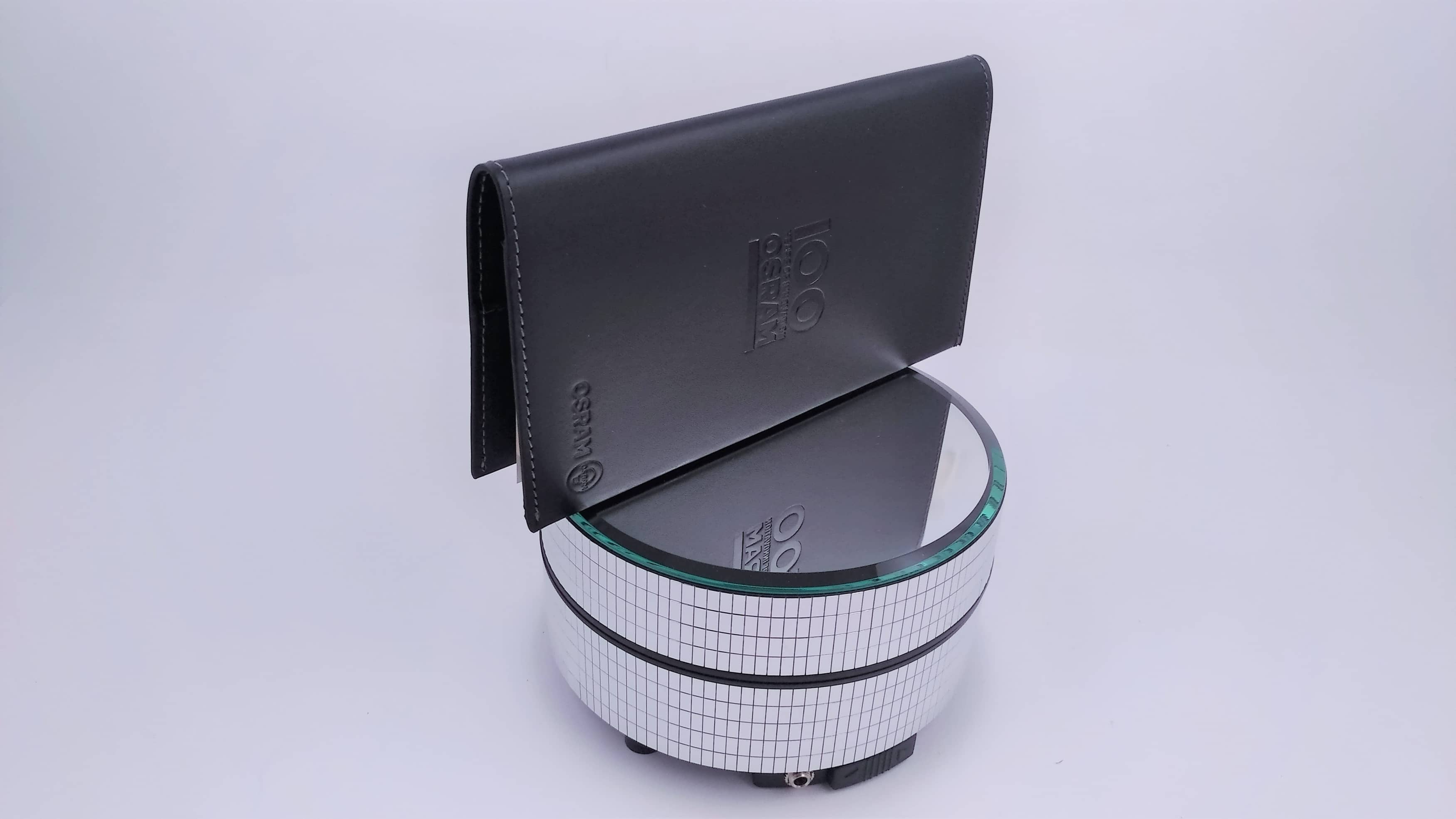 Base espositiva girevole a batteria con piatto specchiato diametro 12,70cm cromato